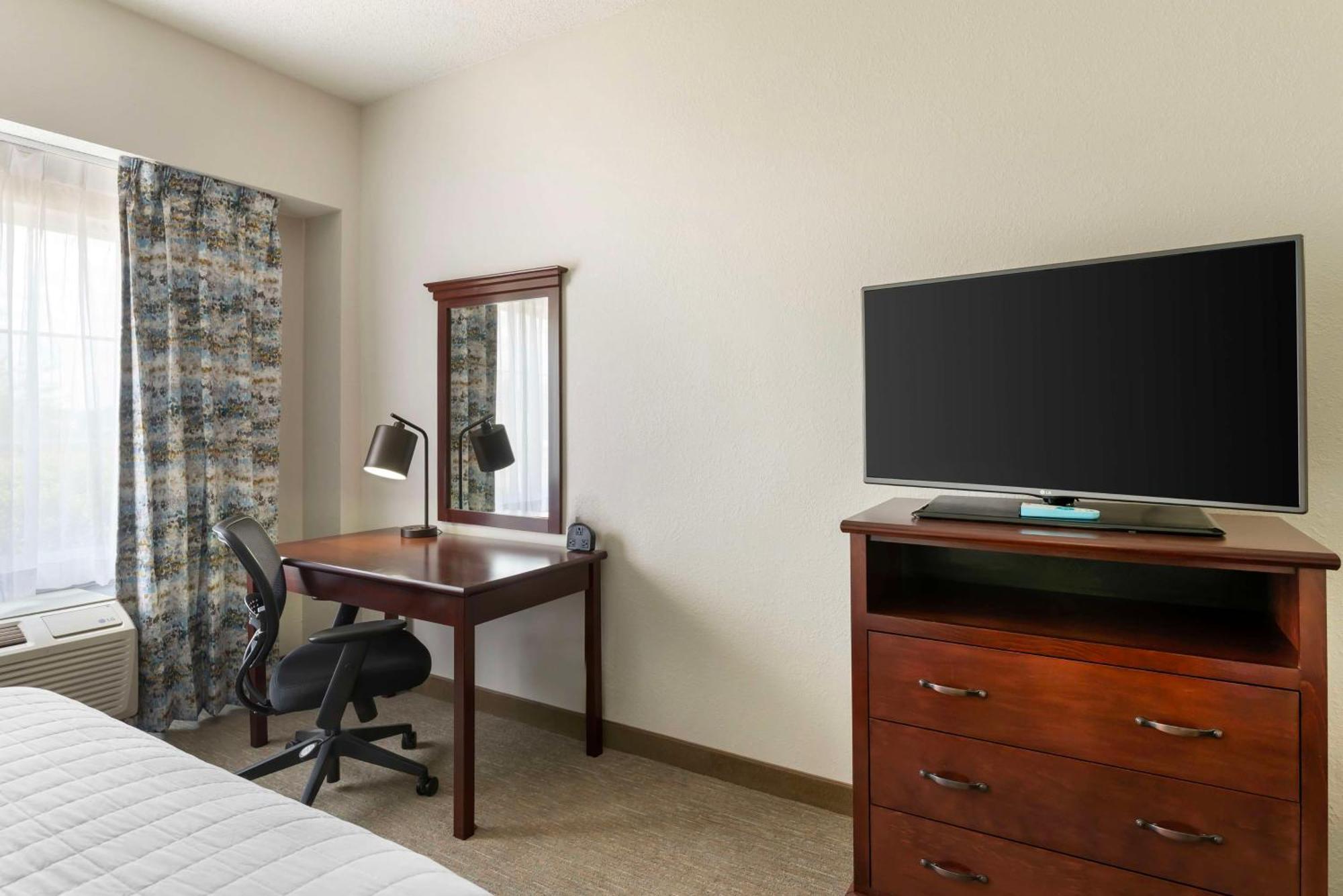 Best Western Plus Crossroads Inn & Suites Zion Crossroads Kültér fotó